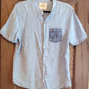 🌻3 For $15 • Hollister Men's Blue Button Down Shirt